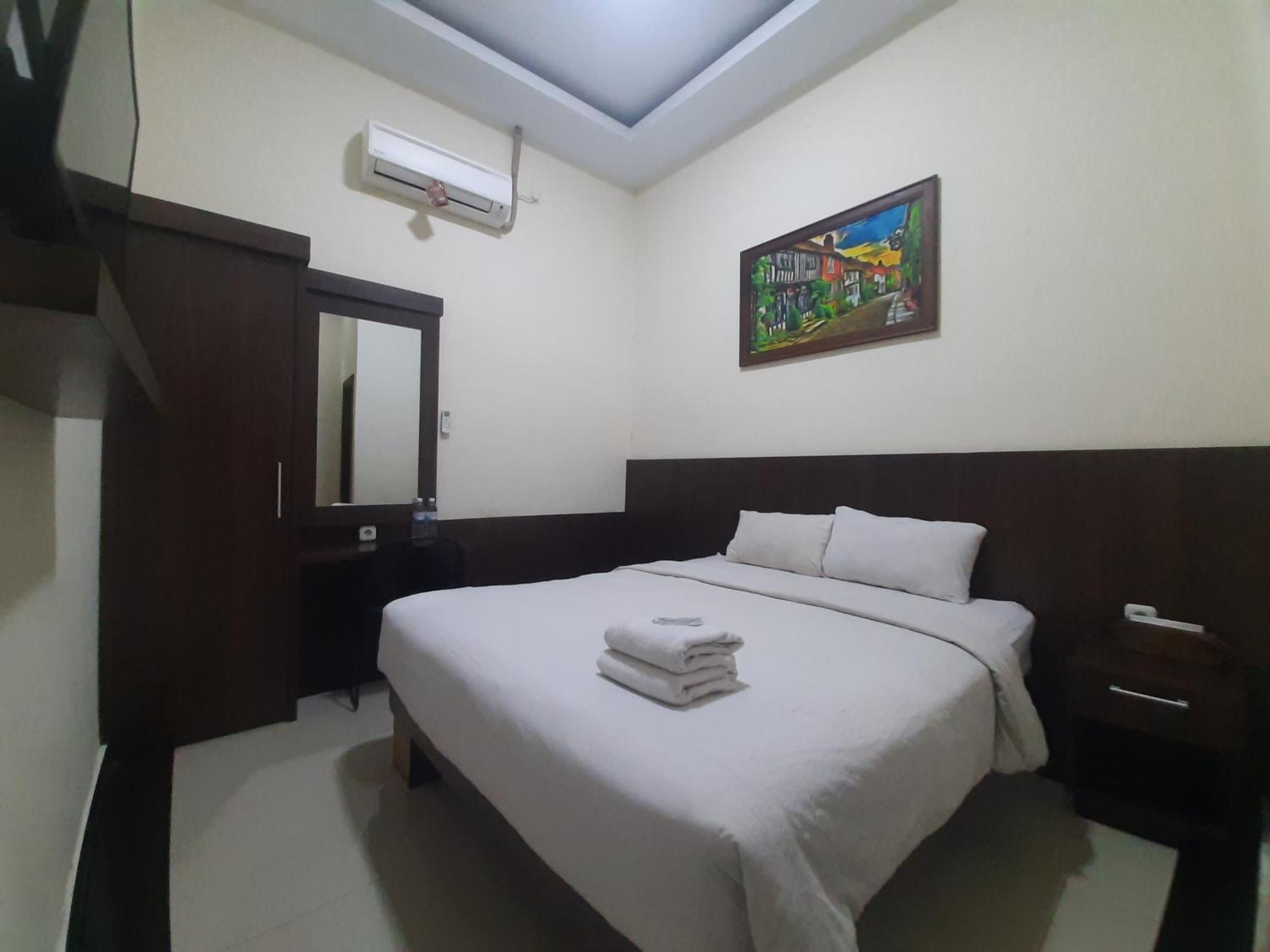 Urbanview Alfiya Hotel Lampung Bandar Lampung Esterno foto