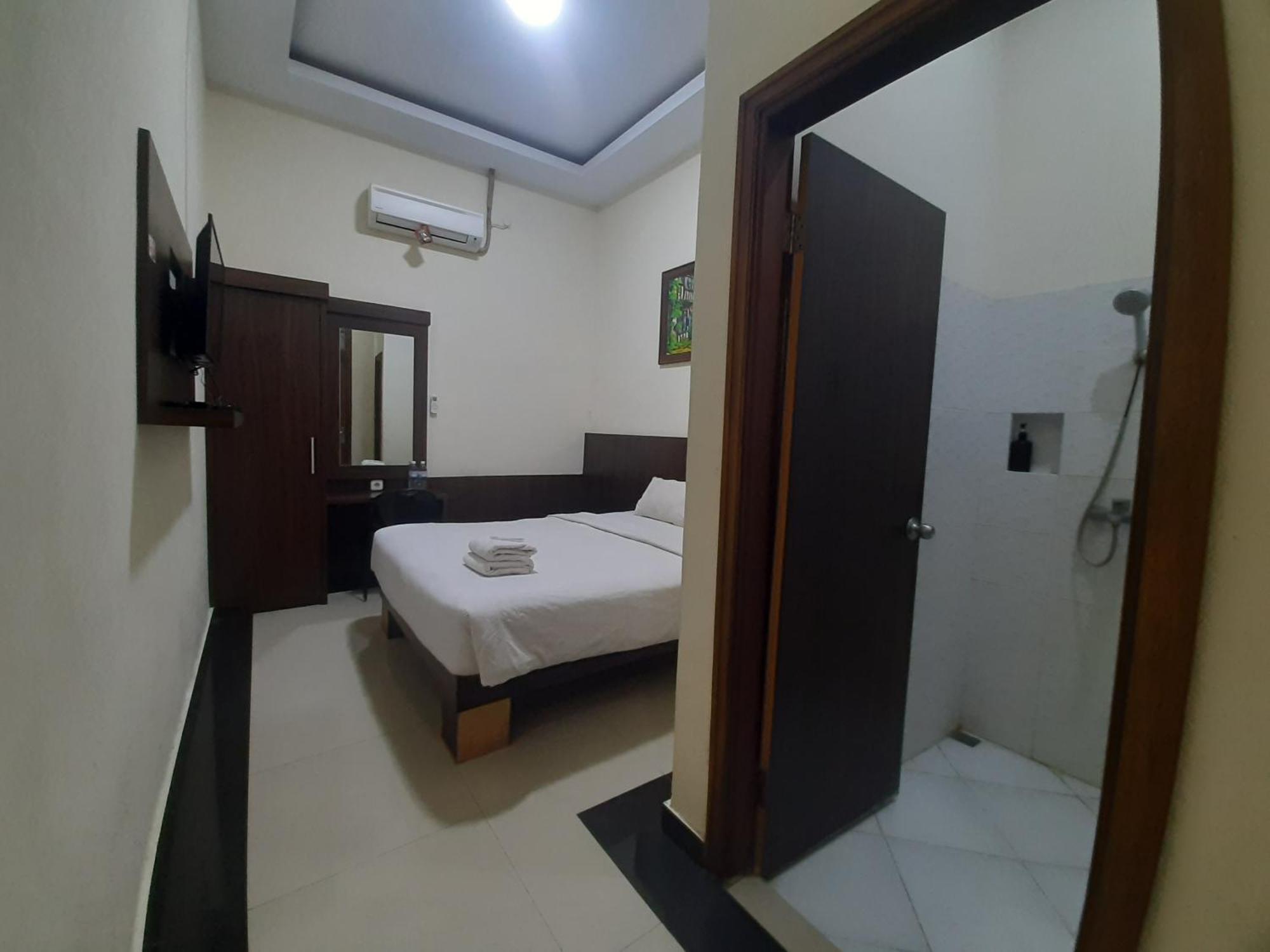 Urbanview Alfiya Hotel Lampung Bandar Lampung Esterno foto