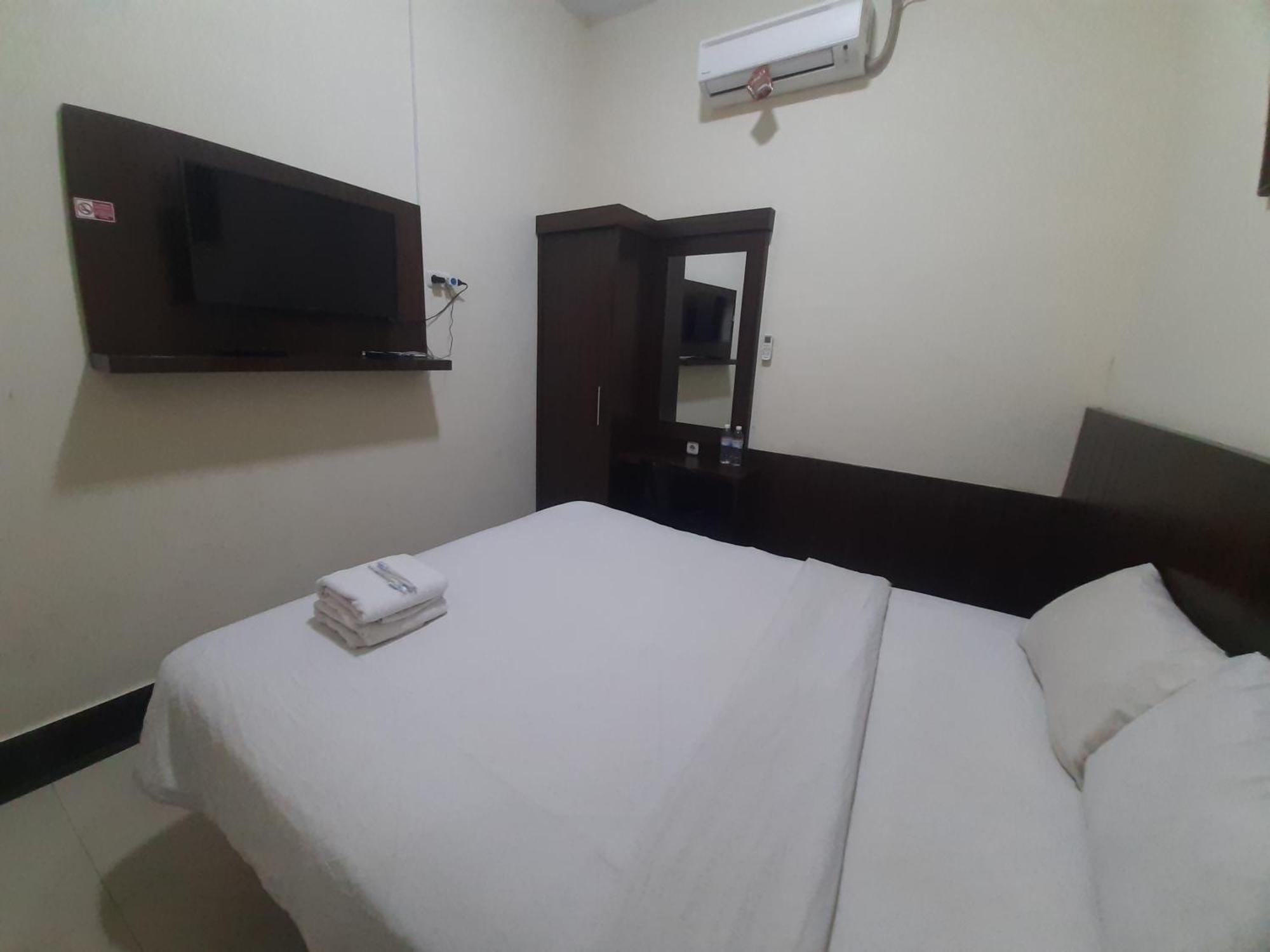 Urbanview Alfiya Hotel Lampung Bandar Lampung Esterno foto